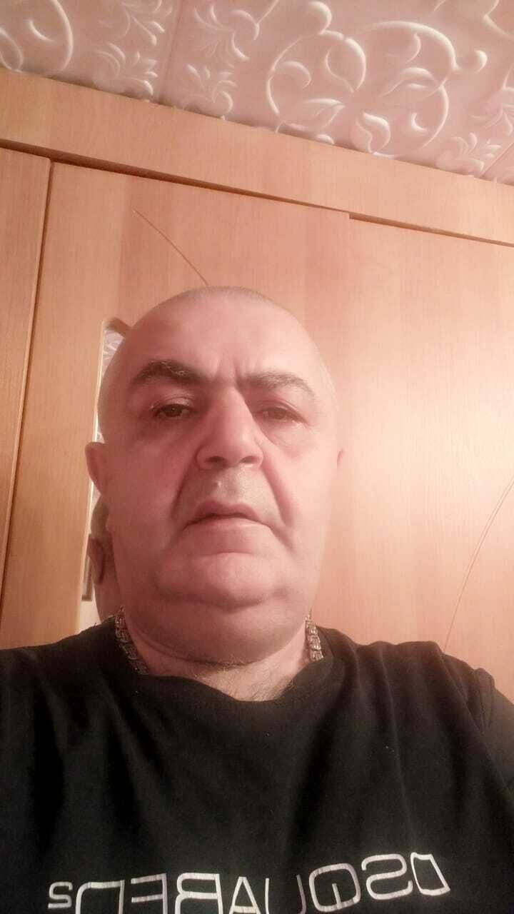  35707982  , 60 ,    