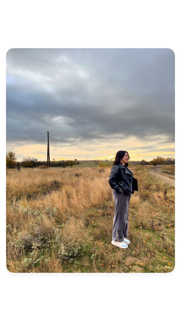  --,   , 22 ,   