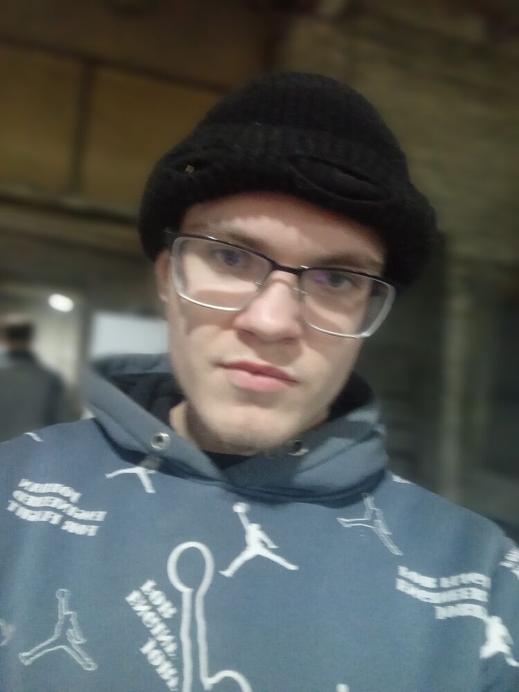  48539322  , 18 ,     