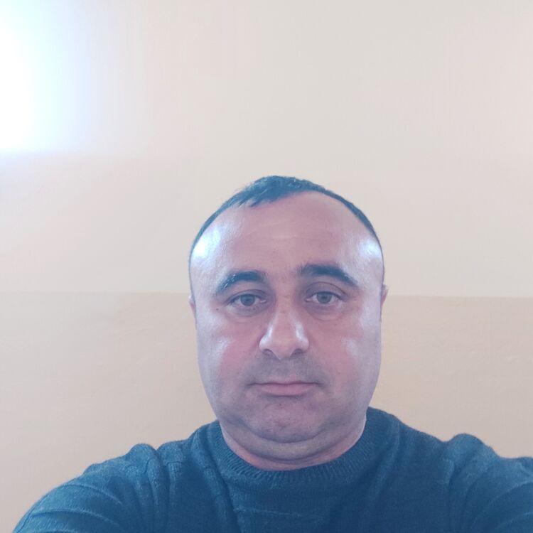  ,   Roma, 46 ,   ,   