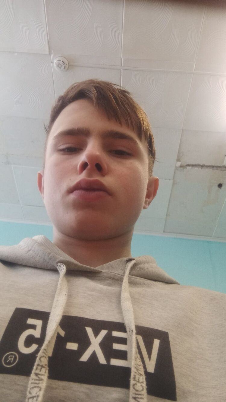  48263442  , 19 ,    