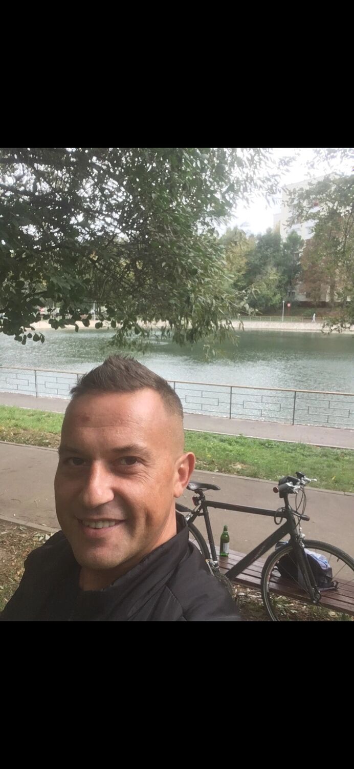  ,   Pavel, 44 ,   ,   