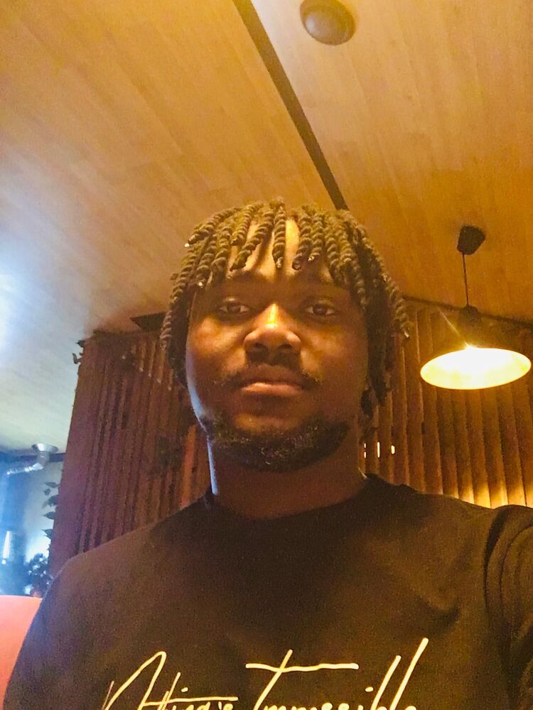  52750312  , 23 ,    
