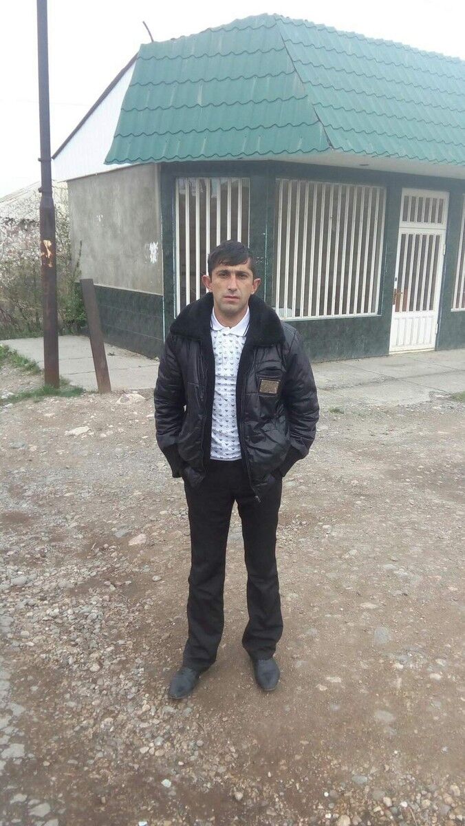  ,   Sargis, 35 ,   ,   , c 