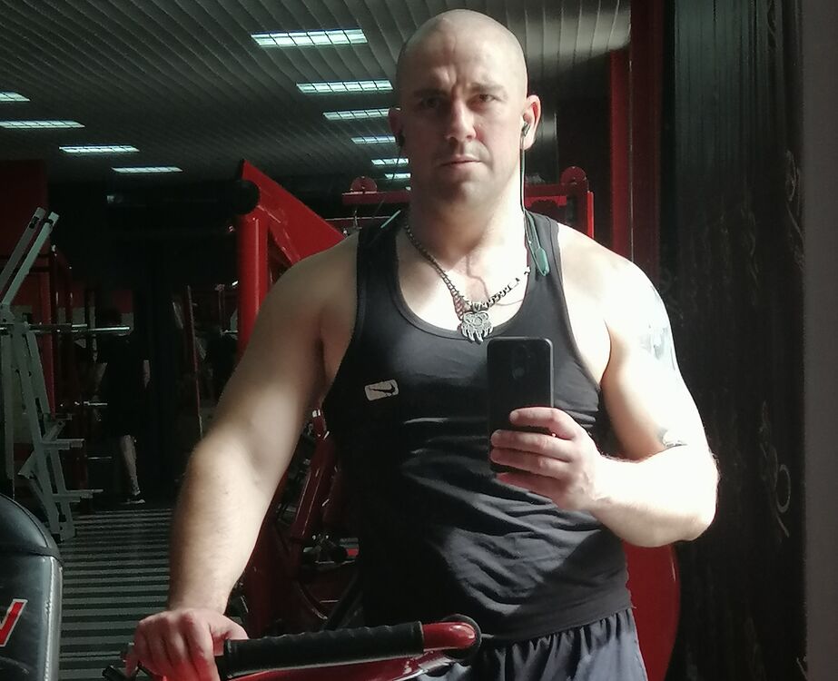  43213212  Ilya, 38 ,    