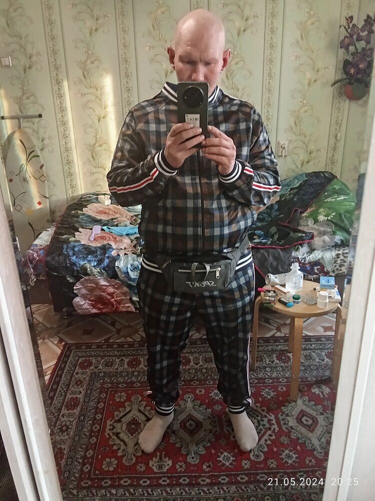  47610382  , 33 ,    