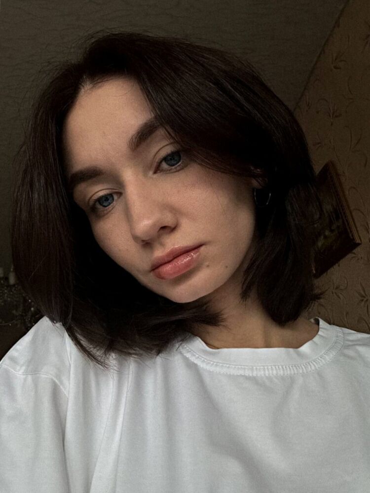  53526892  , 28 ,    -