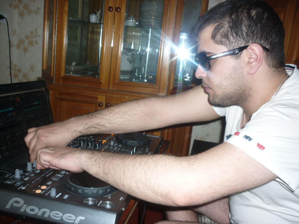  -,   Kiril, 31 ,   ,   , c 
