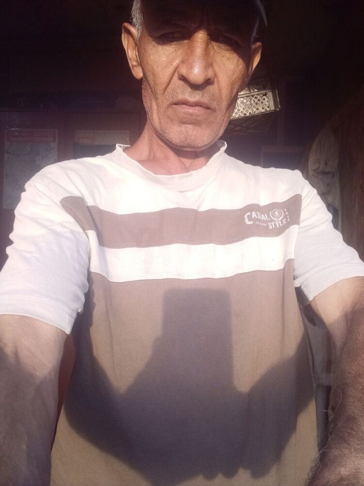  37779852  , 60 ,    