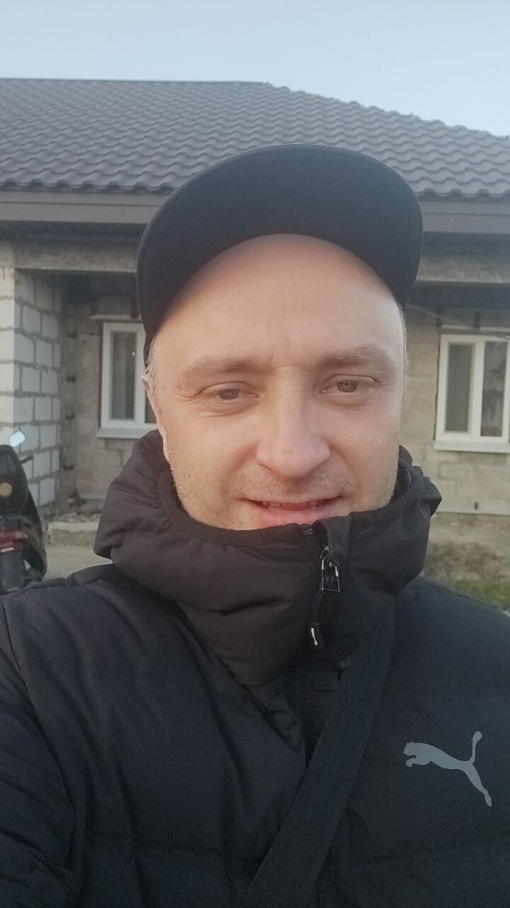  23045392   , 41 ,    