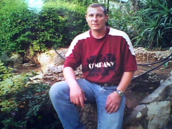  Azor,   Albert, 65 ,     , c 