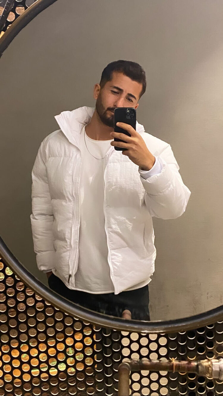  ,   Tunahan, 25 ,   ,   