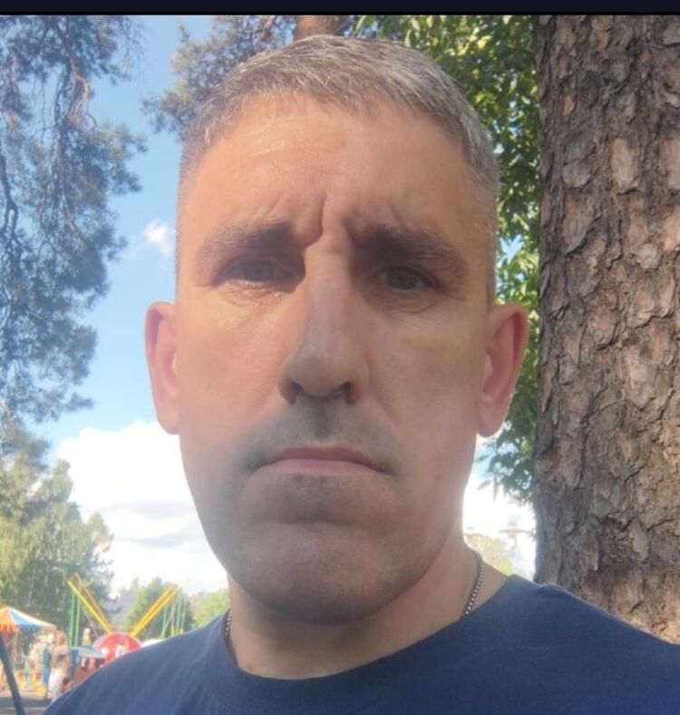  51232752  , 48 ,    