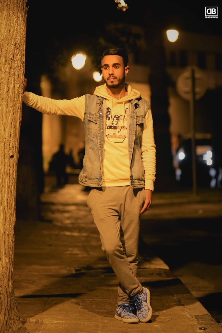  44853372  Hamza, 29 ,    Amstenrade