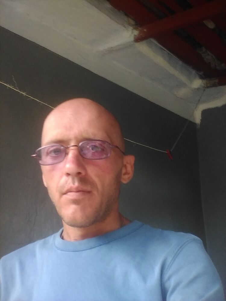  16888762  , 44 ,    
