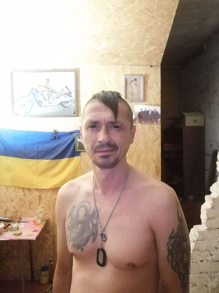  36605872  , 47 ,     