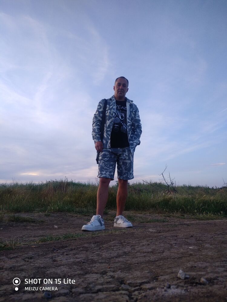  43682542  , 38 ,    