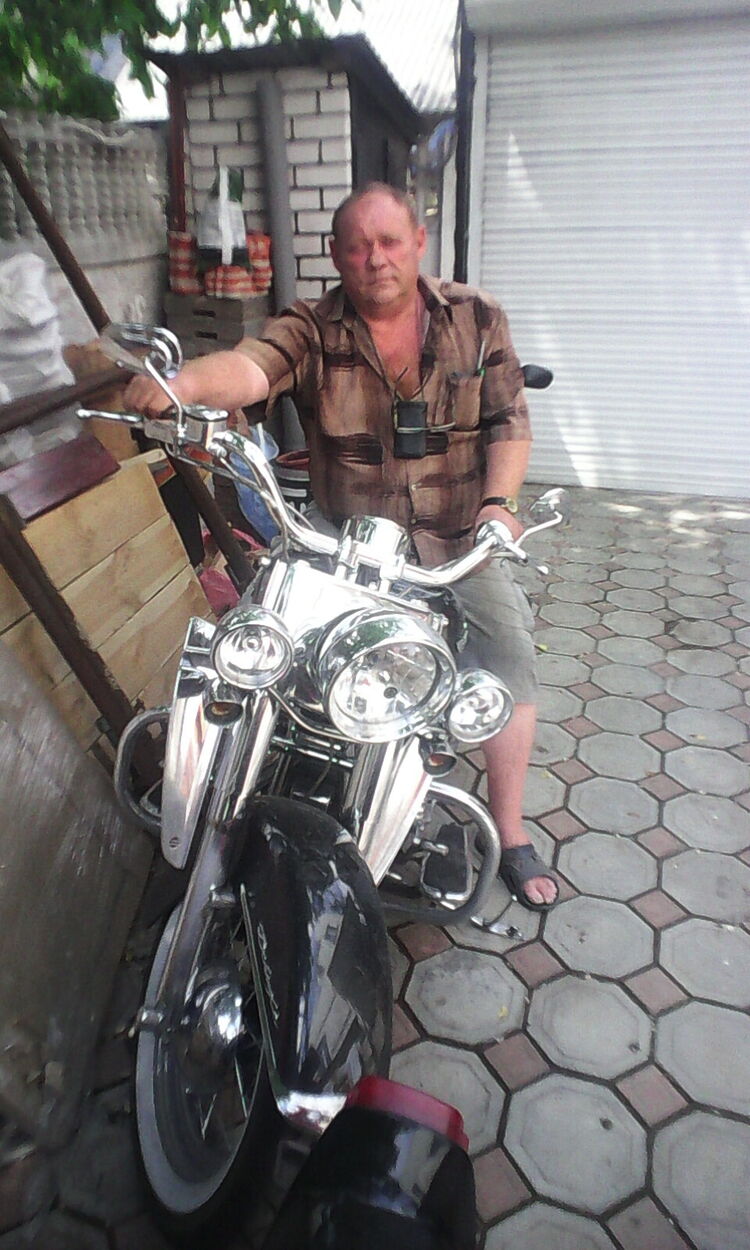  30015672  , 64 ,    