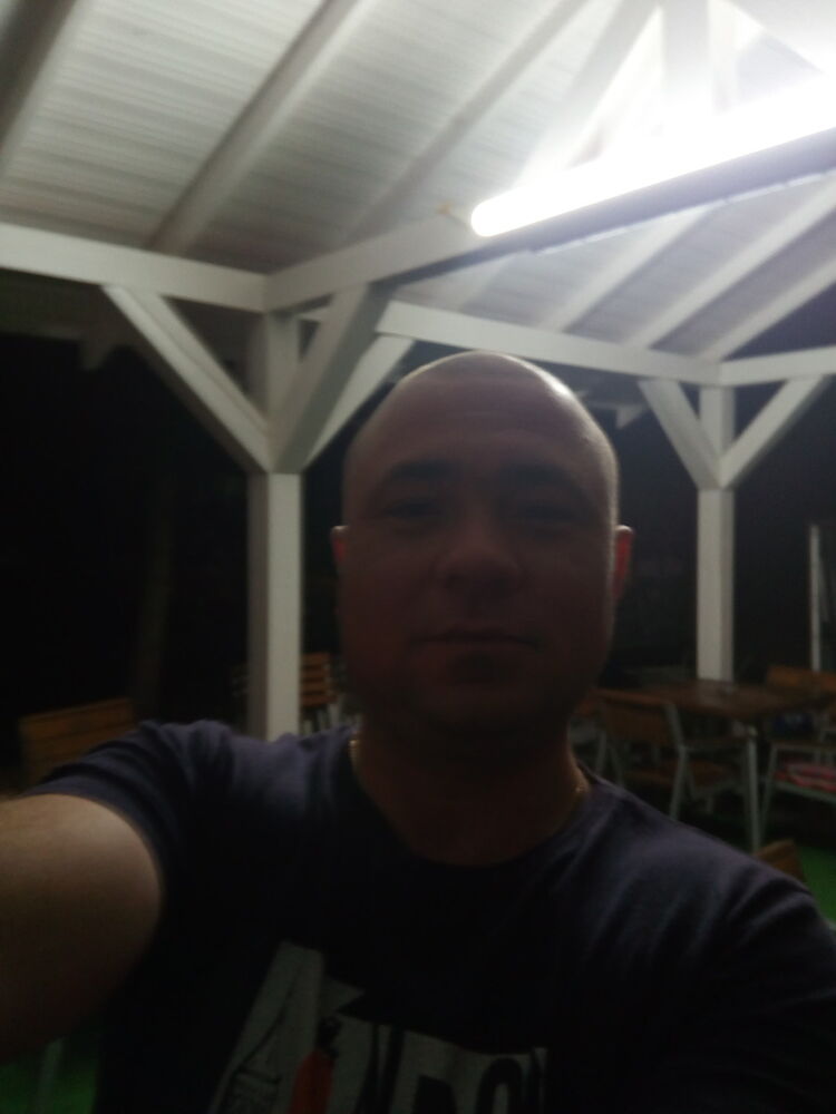  18179762  Ivan, 36 ,    