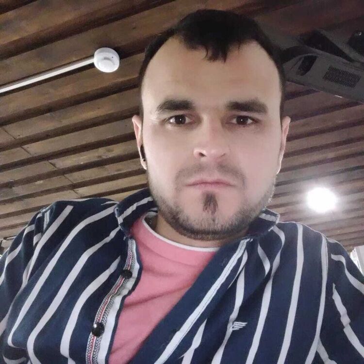  46290612  Aiziz, 37 ,    