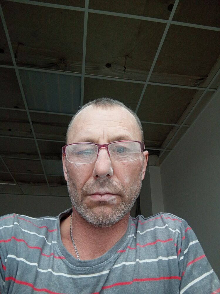  42536952  , 47 ,    