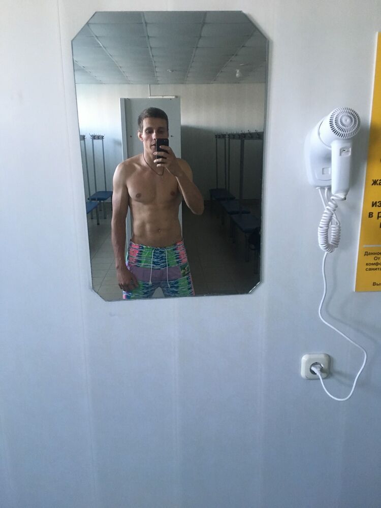  18603872  , 33 ,    