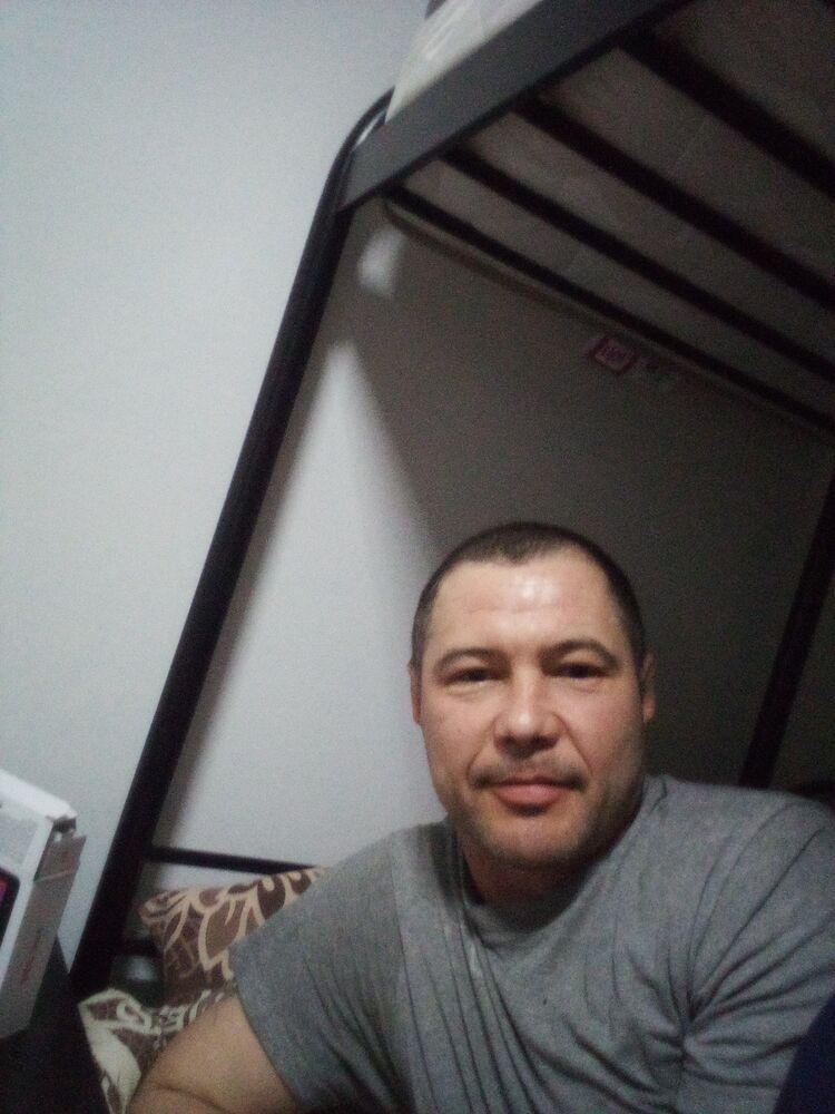  42932282  , 45 ,    