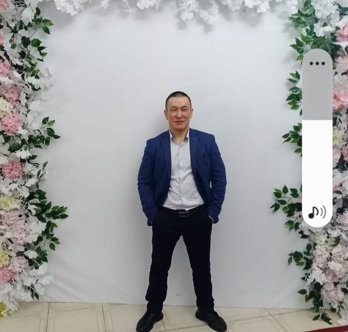  ,   Aza, 42 ,   ,   