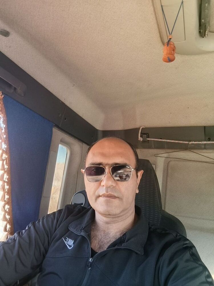  53525602  , 45 ,    