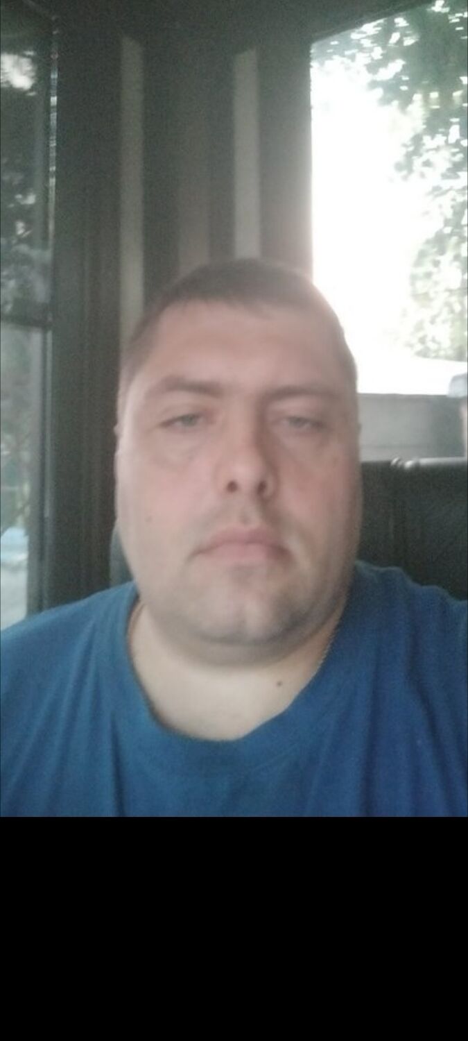  40546932  , 42 ,    