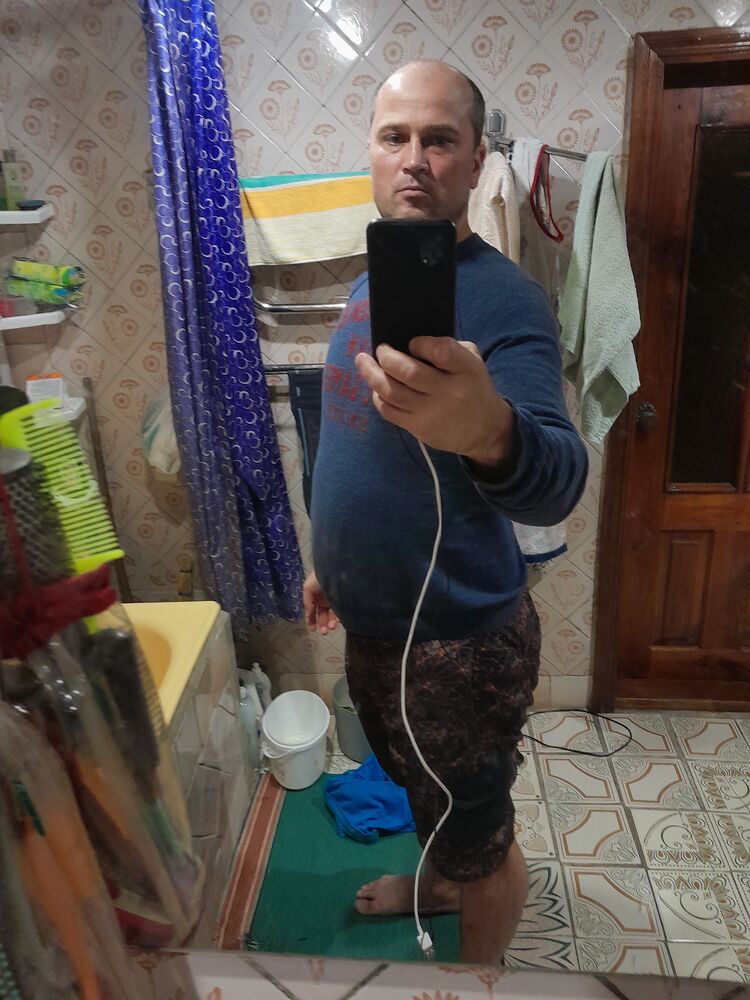  38525372  , 43 ,    