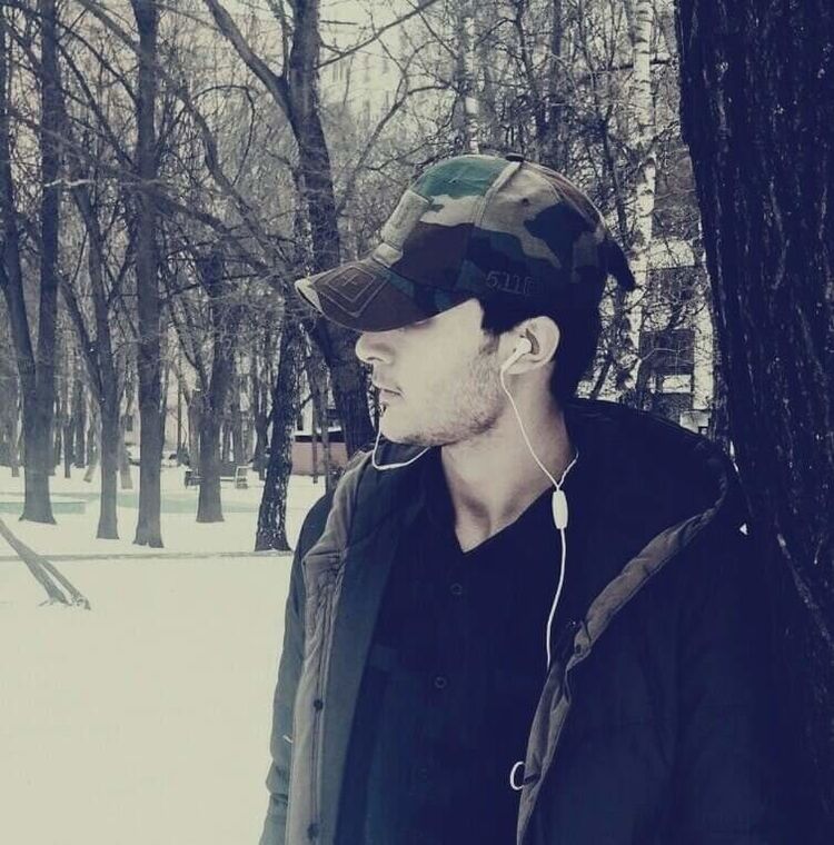  19160782  Parsa, 25 ,    