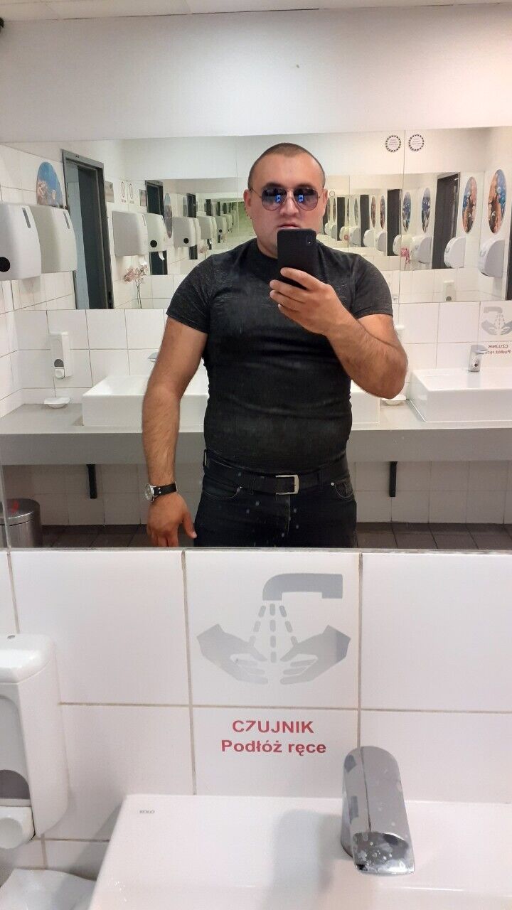  28308912  , 39 ,    --