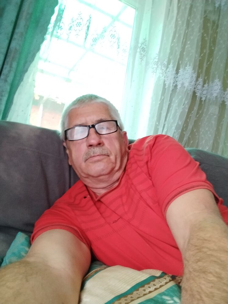  29663032  , 64 ,    