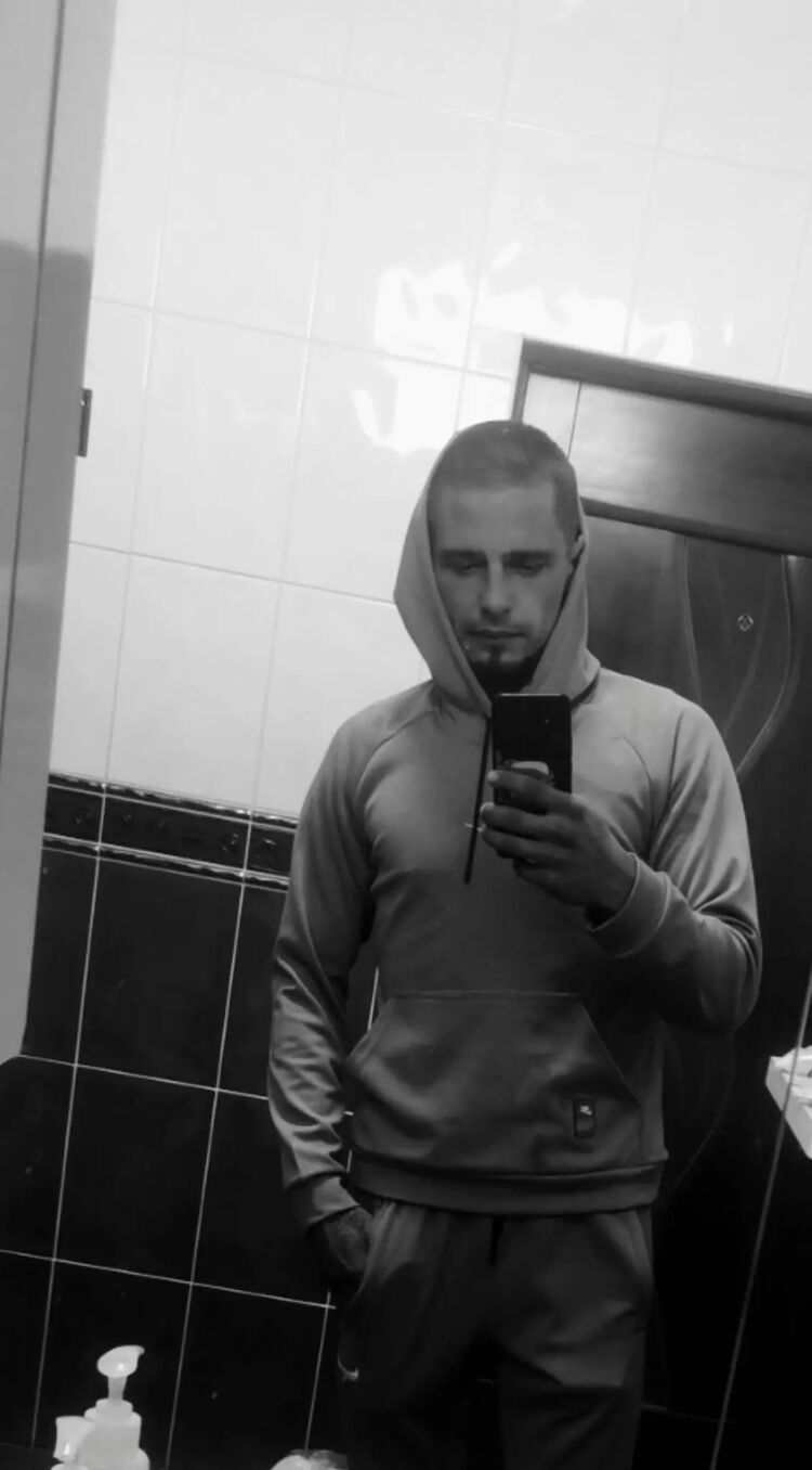  46413632  , 27 ,    
