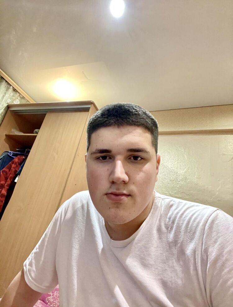  40254142  , 21 ,    
