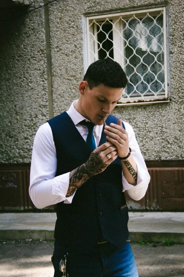  ,   , 25 ,   