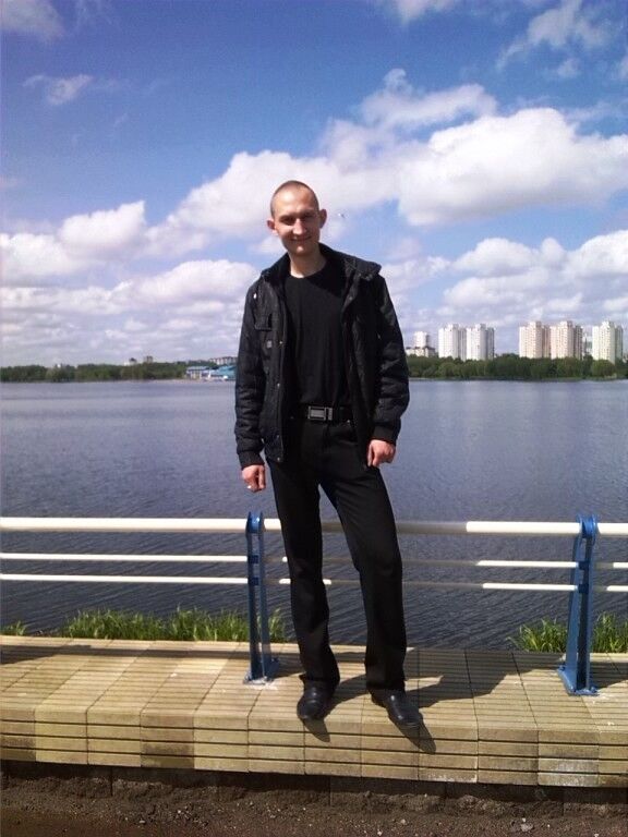  6725582  Hellishnoise, 38 ,    