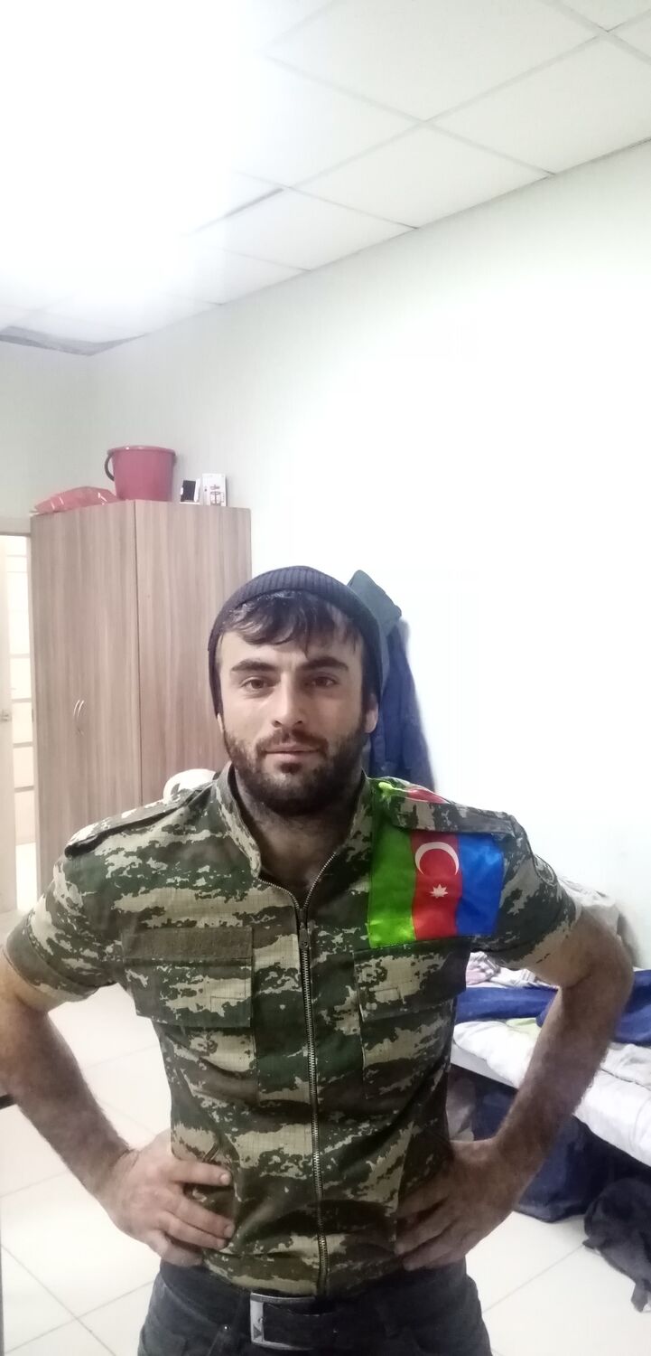  24093882  , 32 ,    