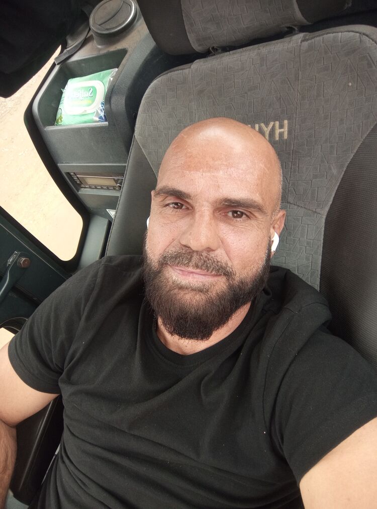  54492642  Dima, 43 ,    