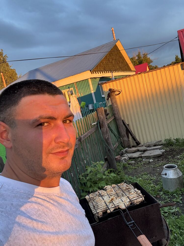  51779752  , 29 ,    