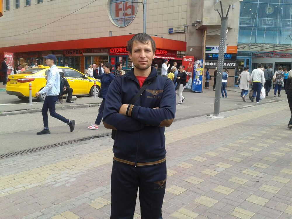  ,   Fayzali, 38 ,   ,   