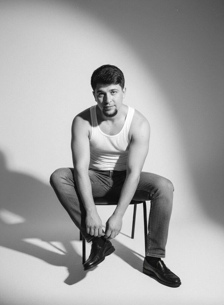  54542732  Khabib, 23 ,    