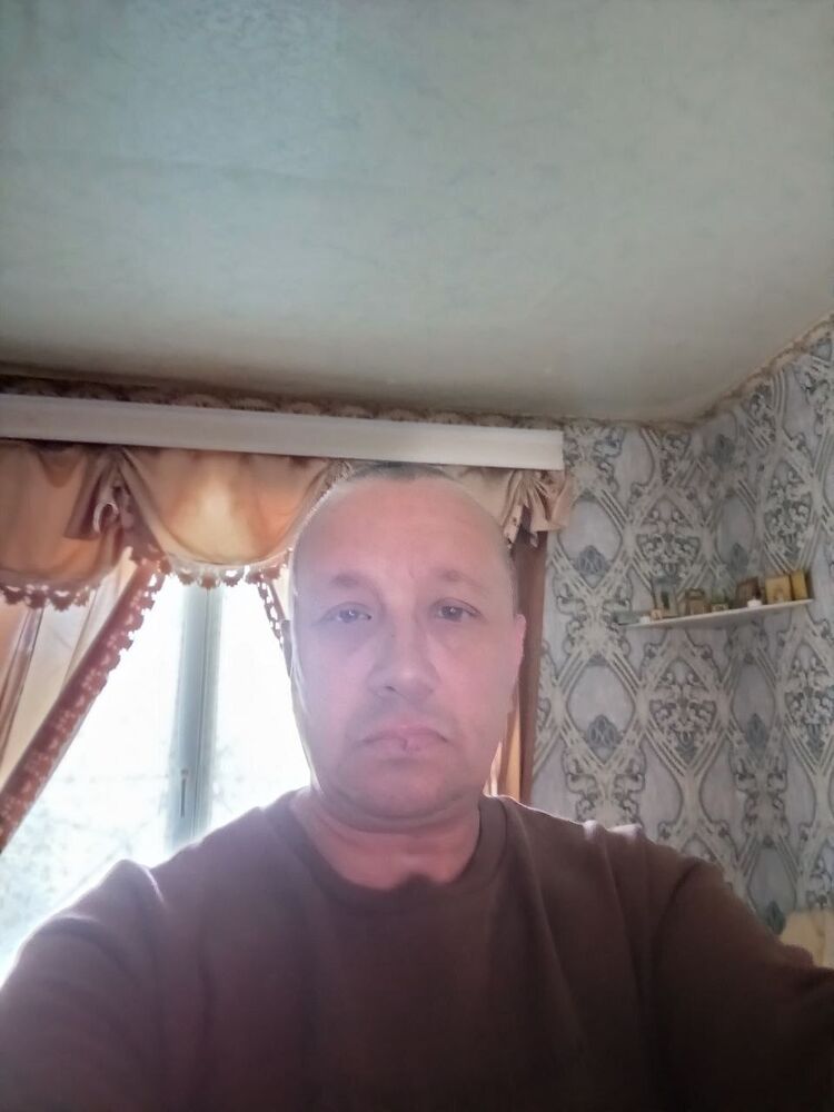  52166162  , 48 ,    