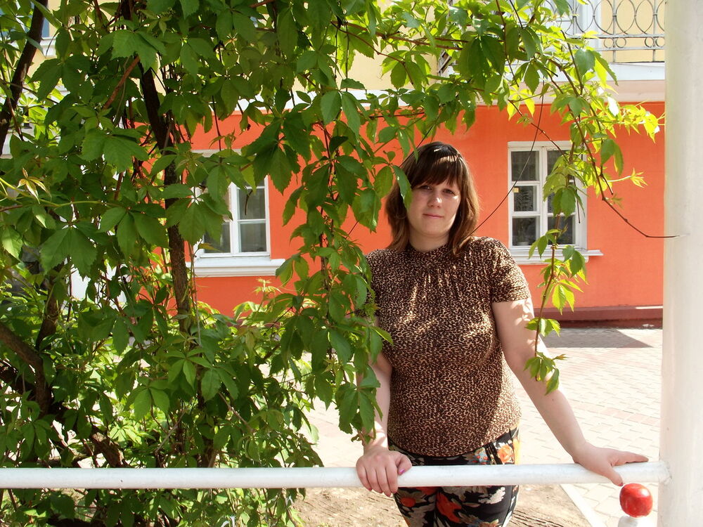  ,   Amira, 34 ,   ,   , c 