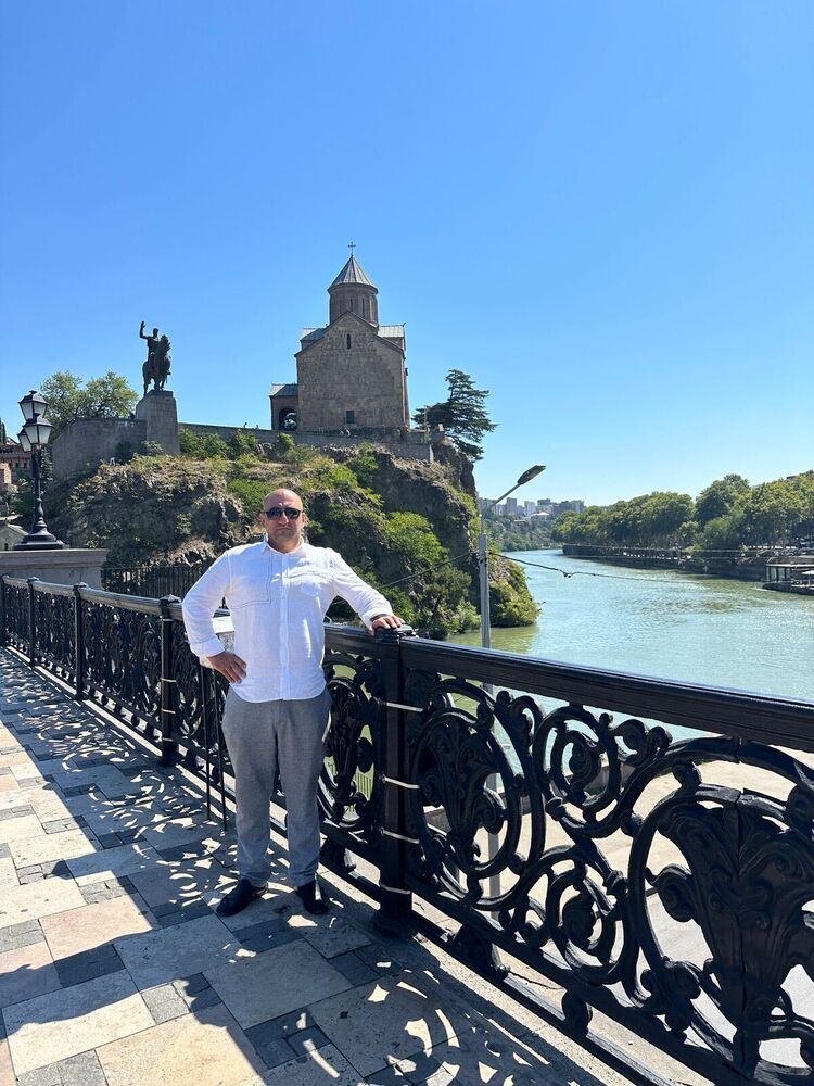  ,   Eli, 42 ,   ,   , 
