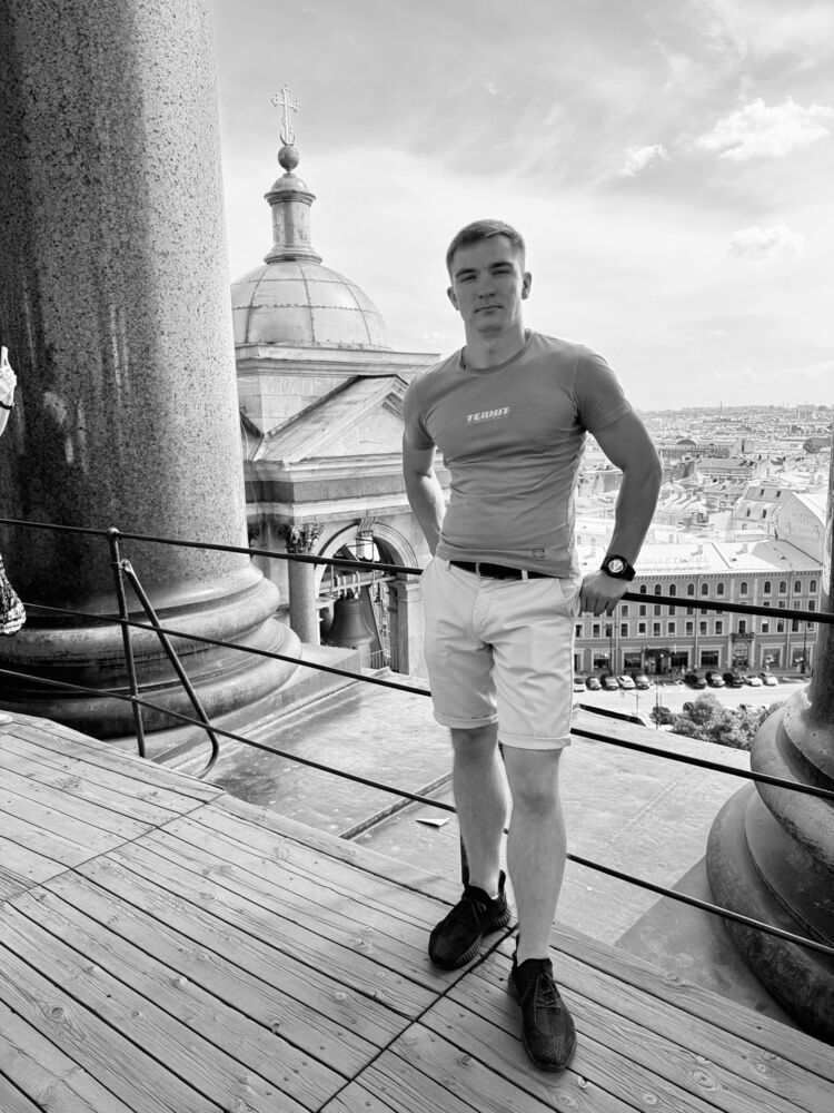  54702782  Artem, 27 ,    