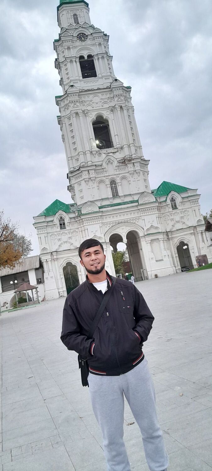  54099942  UmaR, 22 ,    