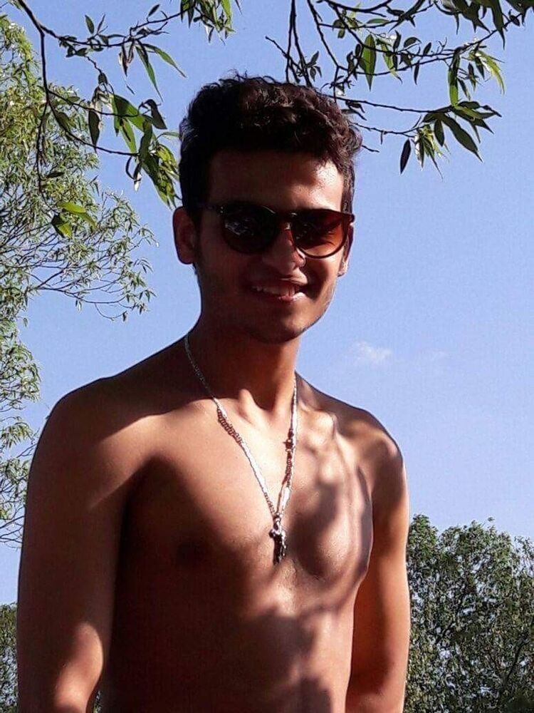 9342462  Asaad, 30 ,    