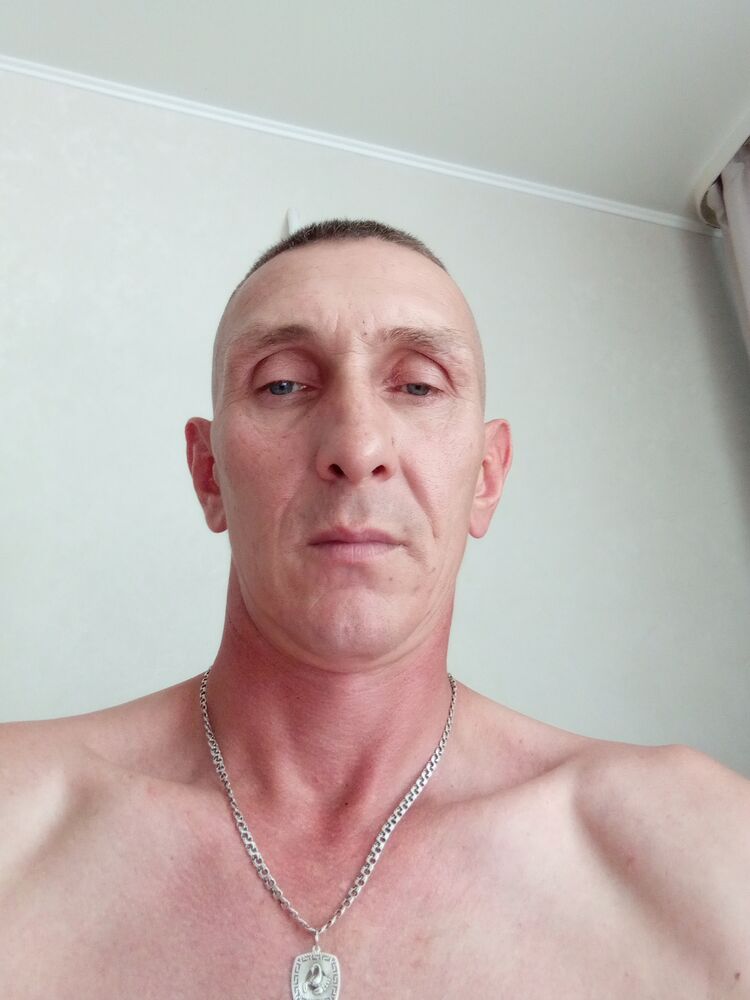  45273122  , 44 ,    